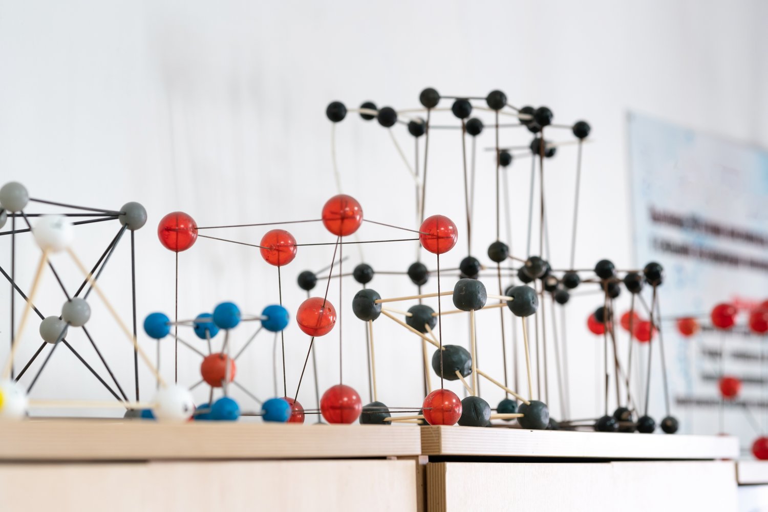 Molecular Building Blocks – programowalne materiały konstrukcyjne przyszłości