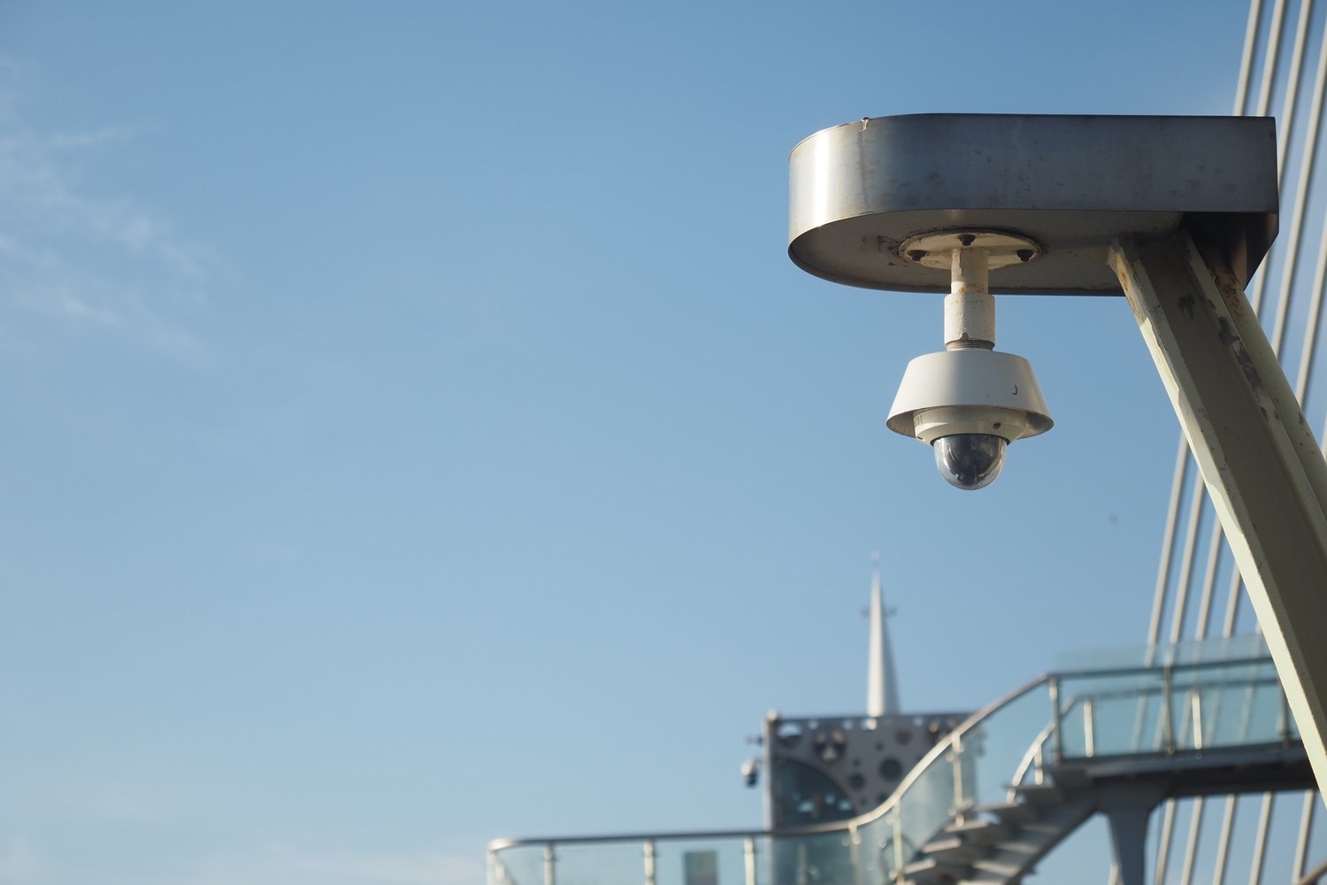 Zakłócenia w systemach CCTV – metody eliminacji i optymalizacji