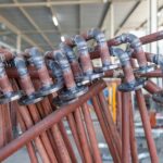 Jak naprawić huczące rury w instalacji wodnej – poradnik