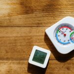 Bezprzewodowe termostaty z geolokalizacją – automatyczne dostosowanie do obecności domowników