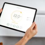 Inteligentne zawory regulacyjne z aplikacją mobilną – przyszłość kontroli instalacji grzewczej