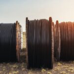 Jaki kabel elektryczny do ogrodu – wybór bezpiecznych przewodów zewnętrznych