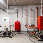 Automatyczne systemy odwadniania piwnic z pompą i czujnikami